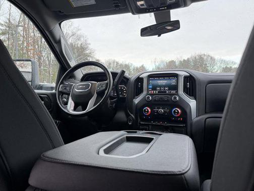 2022 GMC Sierra 2500 SLE