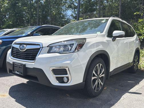 Crystal White Pearl 2020 Subaru Forester Limited