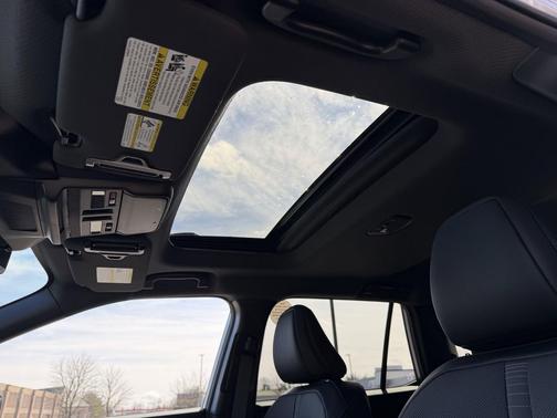 Ice Silver Metallic 2026 Subaru Outback Touring XT