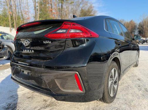 2018 Hyundai IONIQ Hybrid SEL