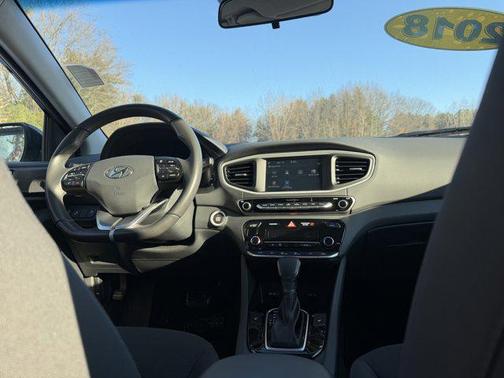 2018 Hyundai IONIQ Hybrid SEL