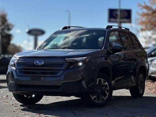 Magnetite Gray Metallic 2026 Subaru Forester Premium