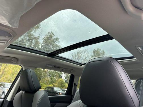 2025 Subaru Ascent Onyx Edition 7-Passenger