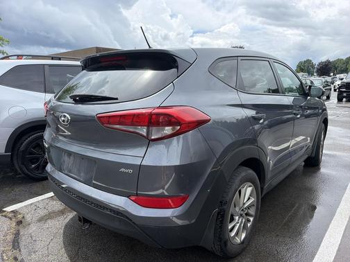 Coliseum Gray 2018 Hyundai TUCSON SE