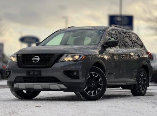 2020 Nissan Pathfinder SV 4WD