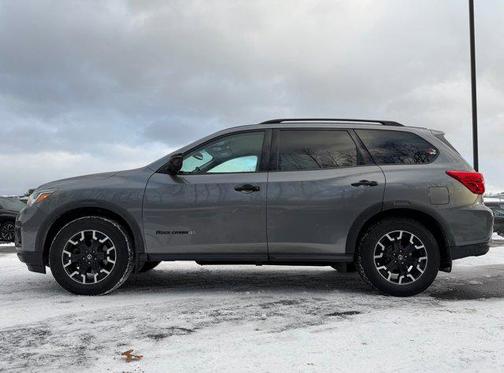 2020 Nissan Pathfinder SV 4WD