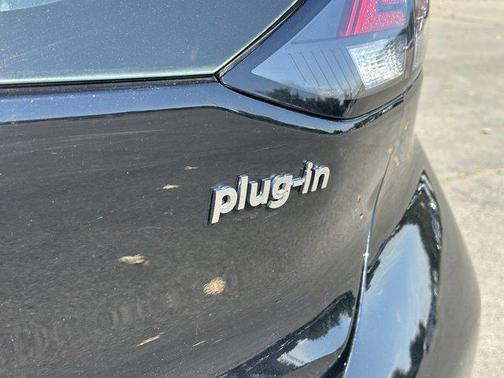 2021 Hyundai IONIQ Plug-In Hybrid SEL