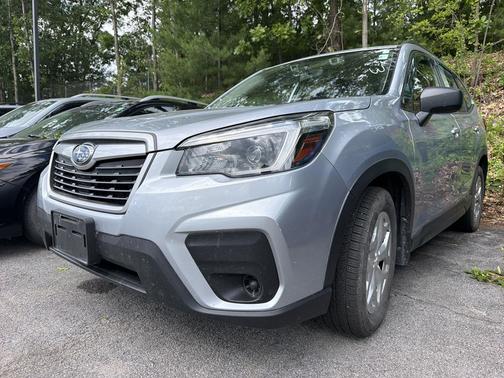 Ice Silver Metallic 2021 Subaru Forester Base