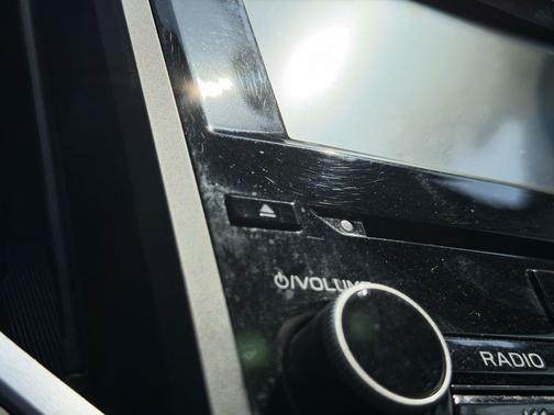 Ice Silver Metallic 2021 Subaru Forester Base