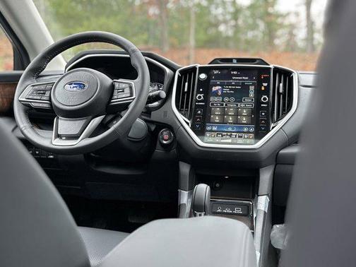 2025 Subaru Ascent Touring 7-Passenger