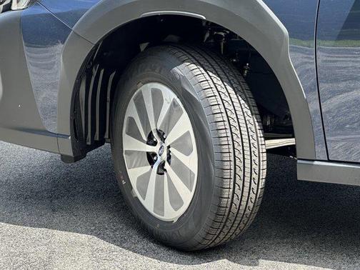2025 Subaru Outback Base