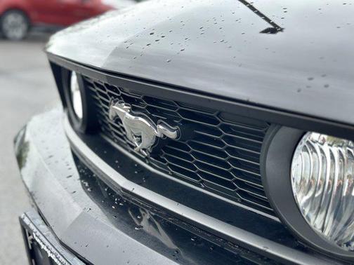 2011 Ford Mustang GT Premium