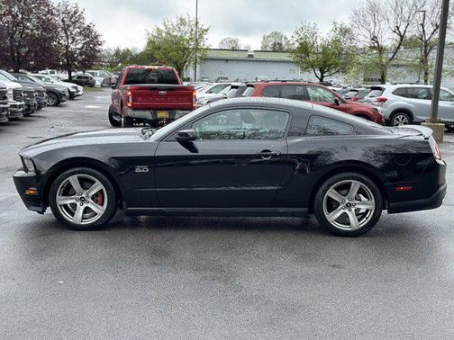 2011 Ford Mustang GT Premium