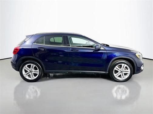 2018 Mercedes-Benz GLA 250 Base 4MATIC