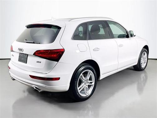 2017 Audi Q5 2.0T Premium Plus