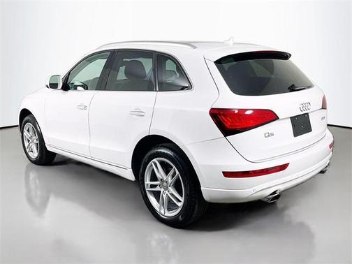 2017 Audi Q5 2.0T Premium Plus