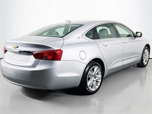 2018 Chevrolet Impala LS