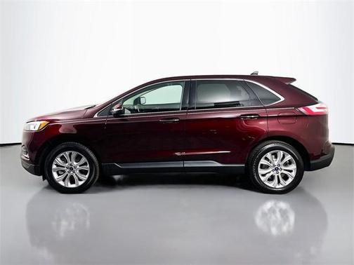 2021 Ford Edge Titanium