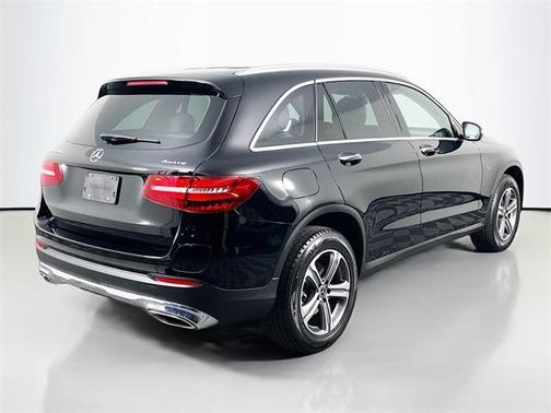 2019 Mercedes-Benz GLC 350e Base 4MATIC