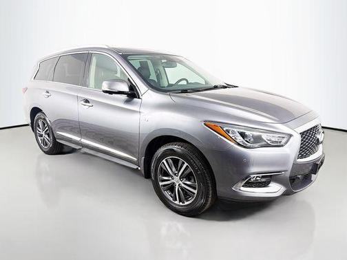2017 INFINITI QX60 Base