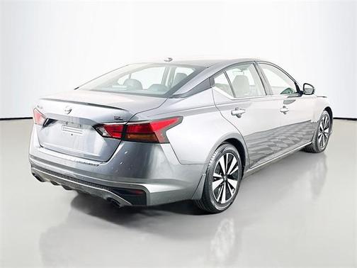 2021 Nissan Altima 2.5 SL
