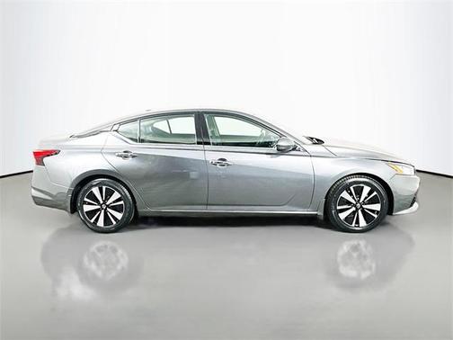 2021 Nissan Altima 2.5 SL