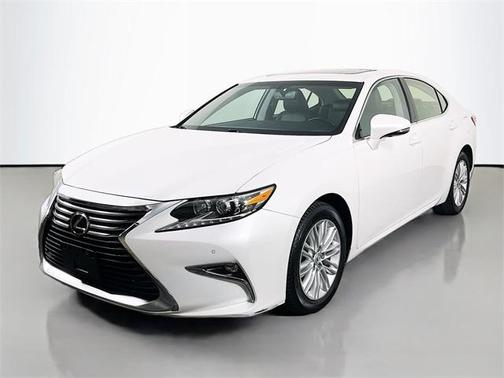 2016 Lexus ES 350 Base