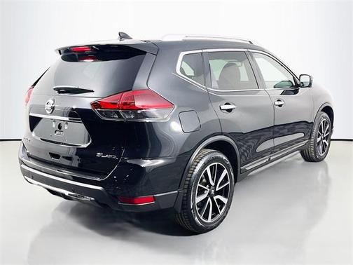 2020 Nissan Rogue SL