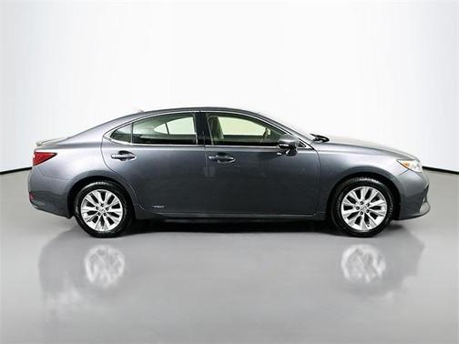 2013 Lexus ES 300h Base