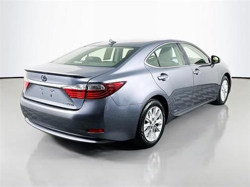 2013 Lexus ES 300h Base