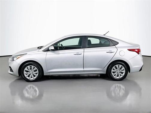 2021 Hyundai Accent SE