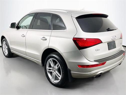 2017 Audi Q5 2.0T Premium Plus