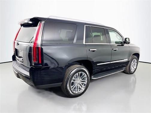 2016 Cadillac Escalade Standard
