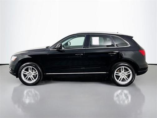 2017 Audi Q5 2.0T Premium Plus
