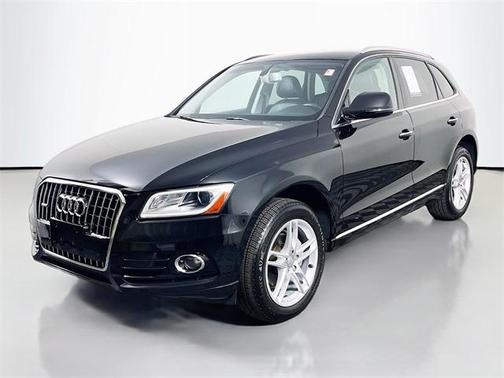 2017 Audi Q5 2.0T Premium Plus