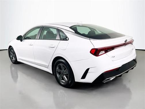 2021 Kia K5 LXS