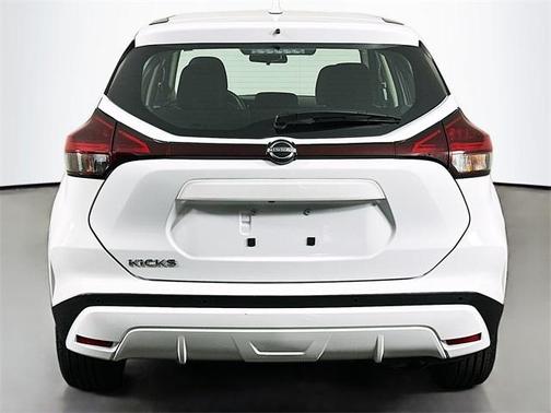 2023 Nissan Kicks S