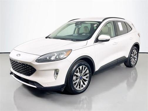 2020 Ford Escape Titanium