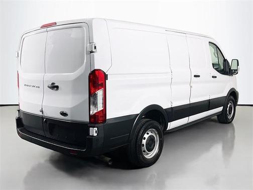 2020 Ford Transit-250 Base