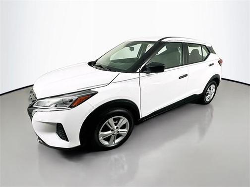 2023 Nissan Kicks S