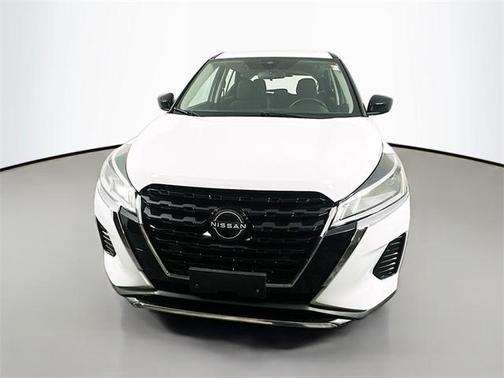 2023 Nissan Kicks S
