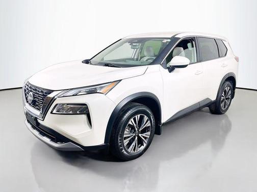White 2023 Nissan Rogue SV