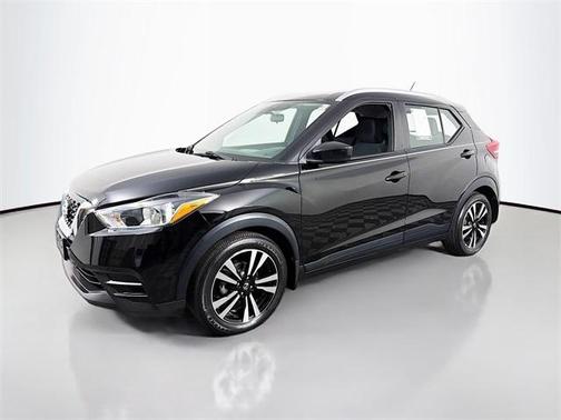 2020 Nissan Kicks SV