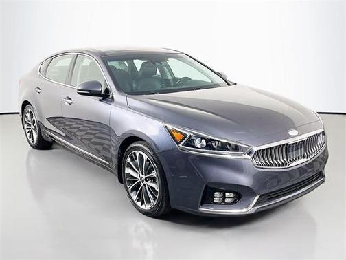 2019 Kia Cadenza Technology