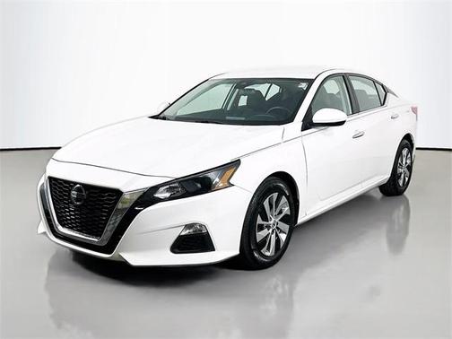 2022 Nissan Altima 2.5 S