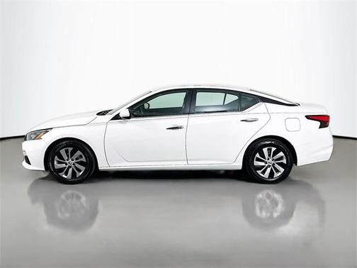 2022 Nissan Altima 2.5 S