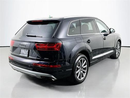 2017 Audi Q7 2.0T Premium
