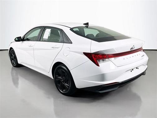 2023 Hyundai ELANTRA HEV Blue