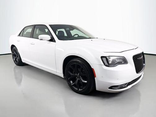 2021 Chrysler 300 S