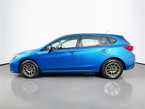 2019 Subaru Impreza 2.0i